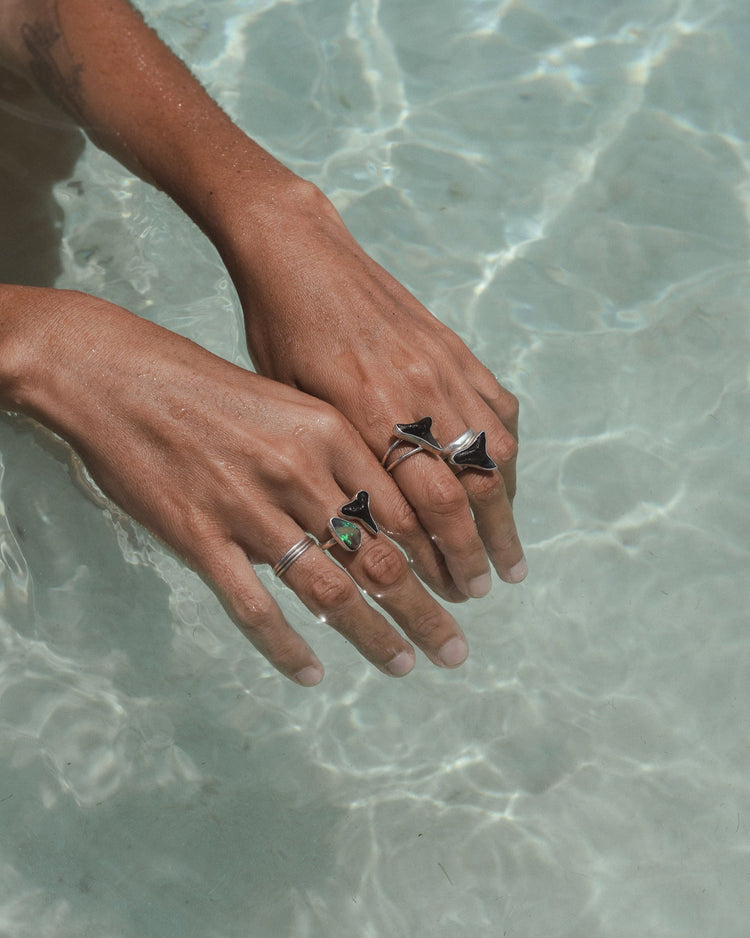 thin unpolished opal clasp ring size 6