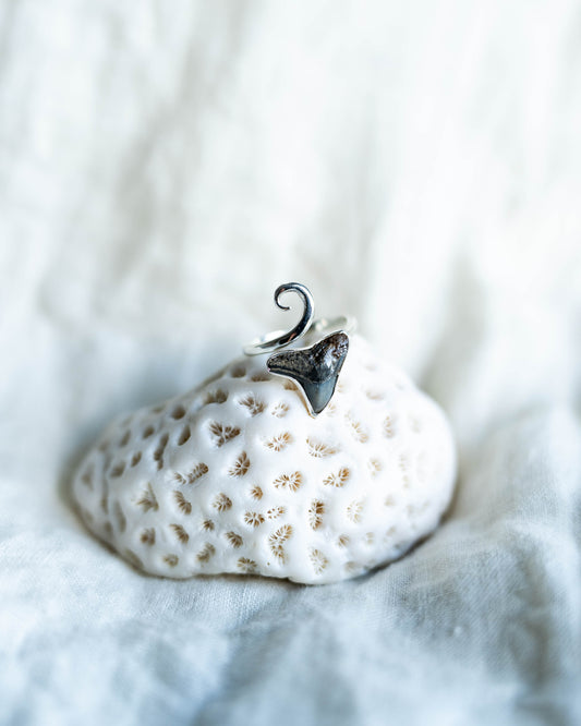 swirl wrap ring size 8