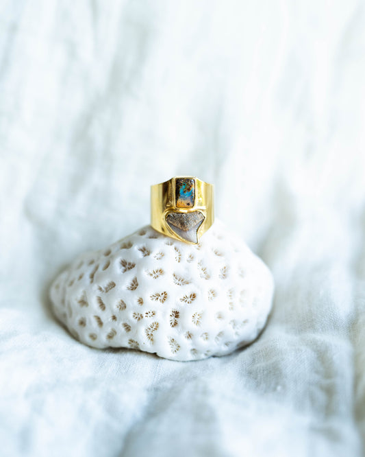 gold opal block ring size 8