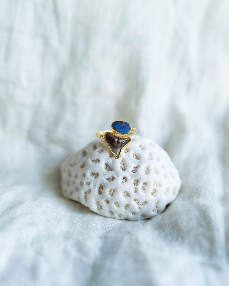 gold opal wrap ring size 8