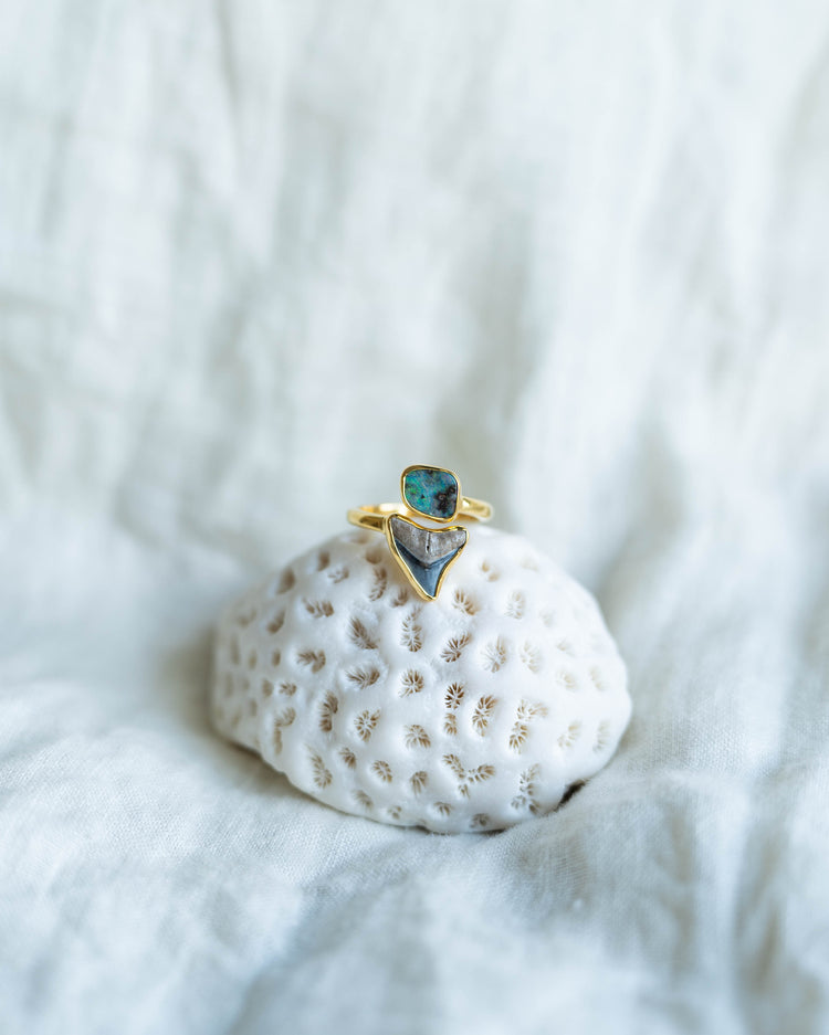 gold opal wrap ring size 7.5