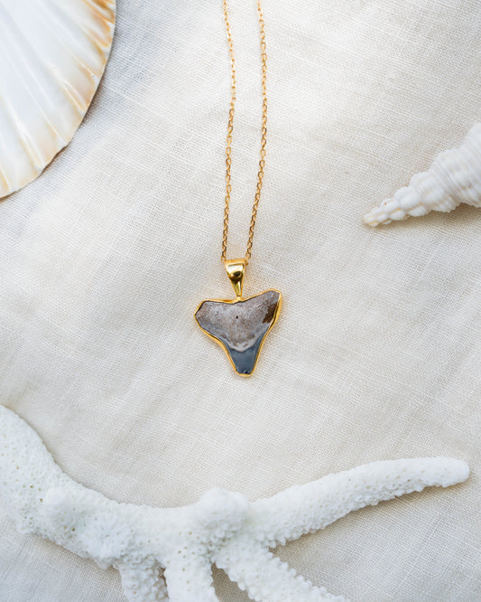 gold moana necklace
