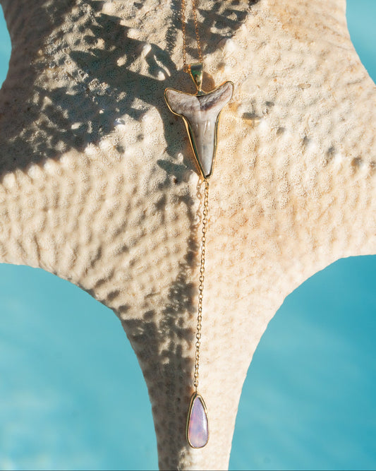 gold moana lariat necklace