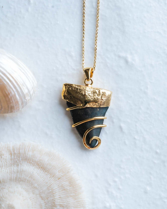gold Thalassa pendant necklace