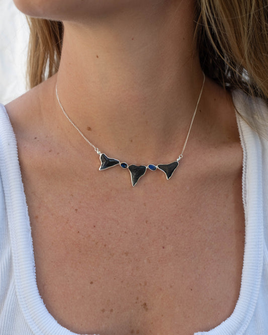 dainty opal jaw choker