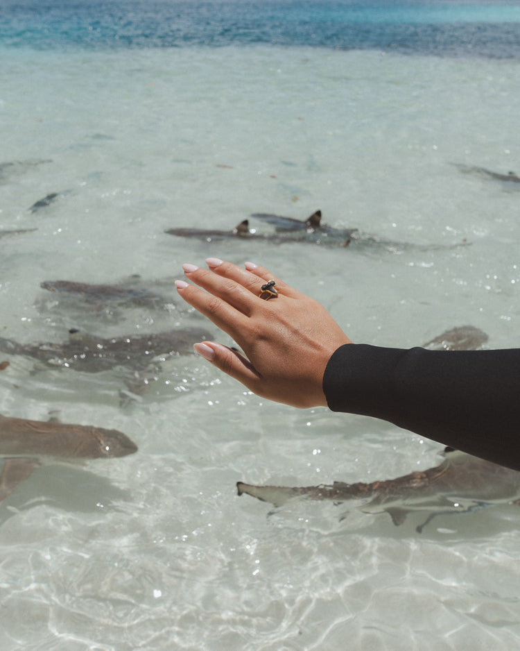 thin reef goddess ring size 8