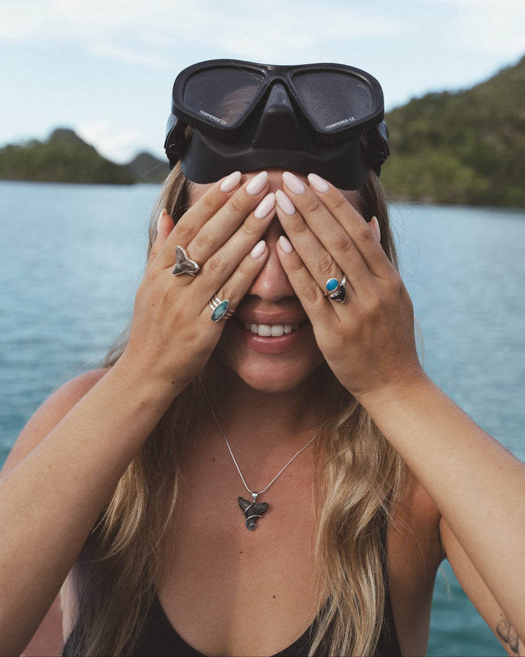 fossil swirl necklace