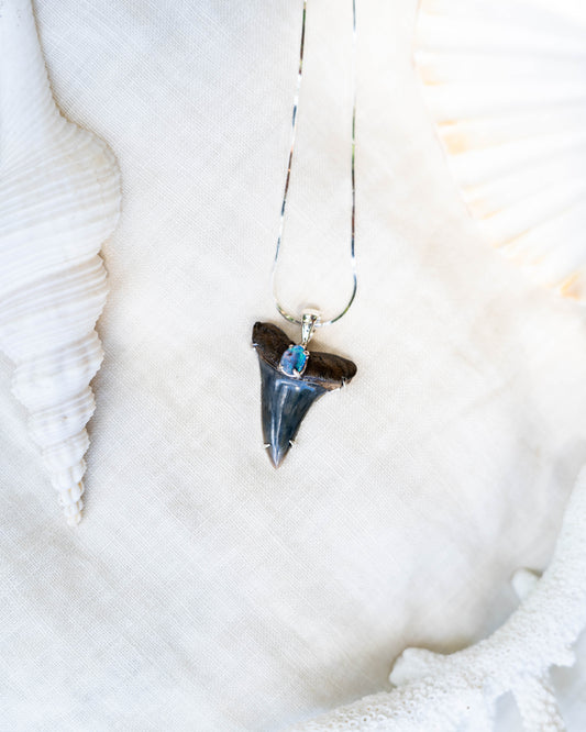 abyssal necklace