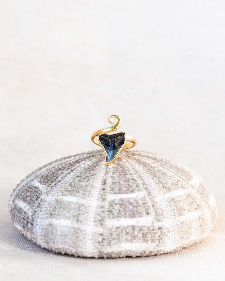 gold swirl wrap ring size 7