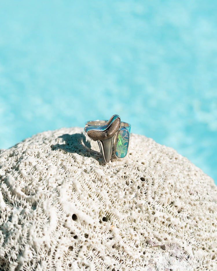 opal clasp ring size 6.5