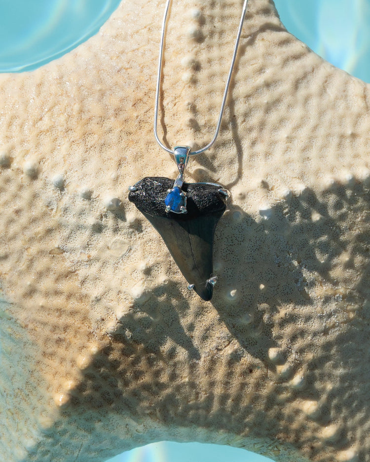 abyssal necklace