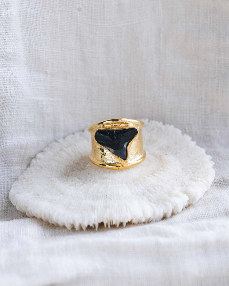 gold apex ring size 7.5