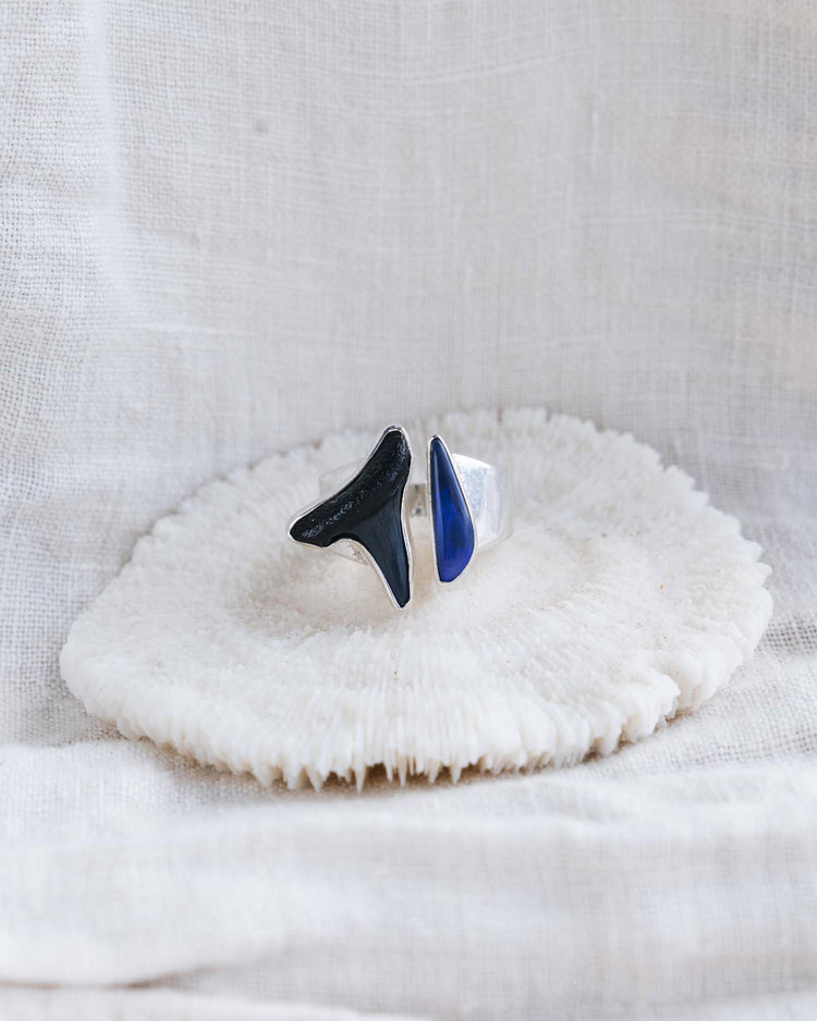 opal clasp ring size 8