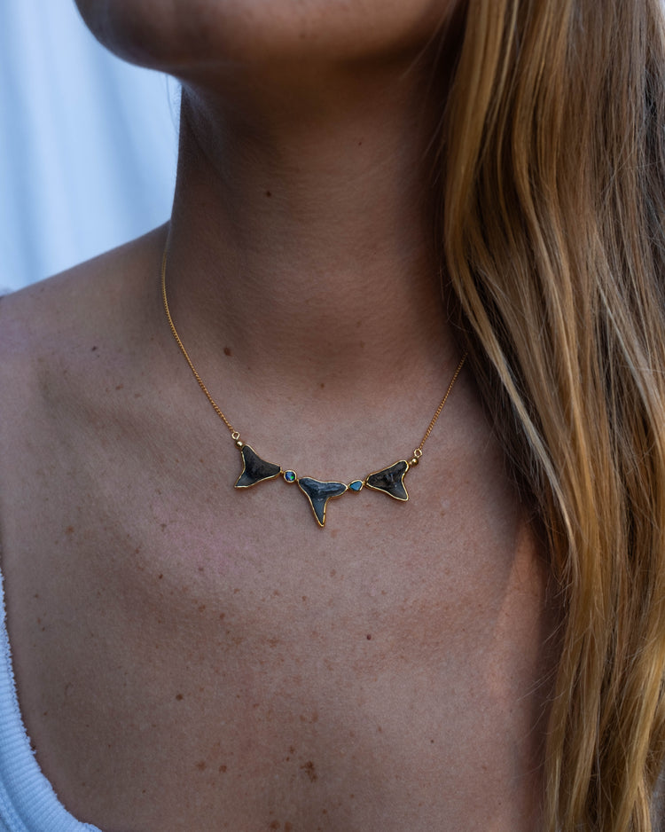 gold dainty opal jaw choker