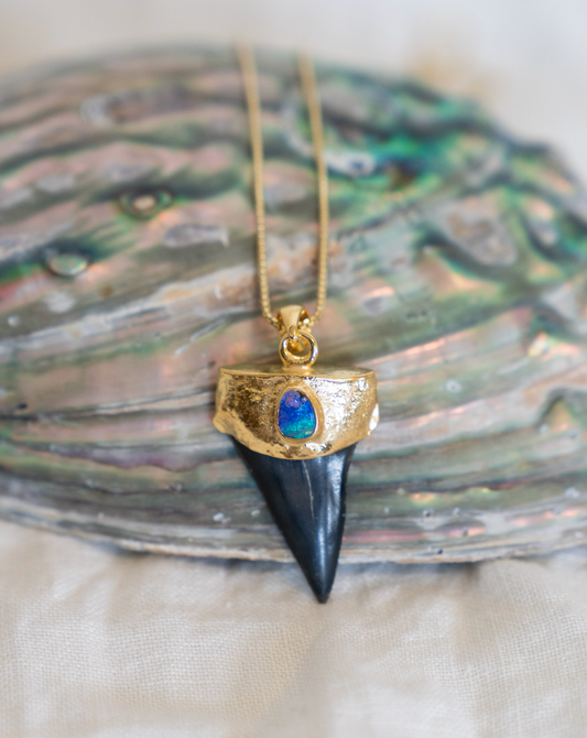 Gold Opal Mana Necklace